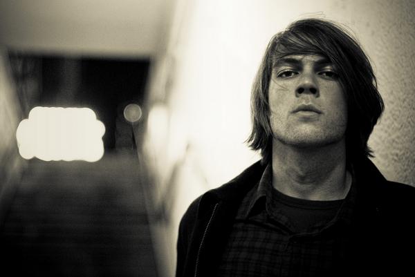 Premiere: Scott Bartenhagen - "Beacons"